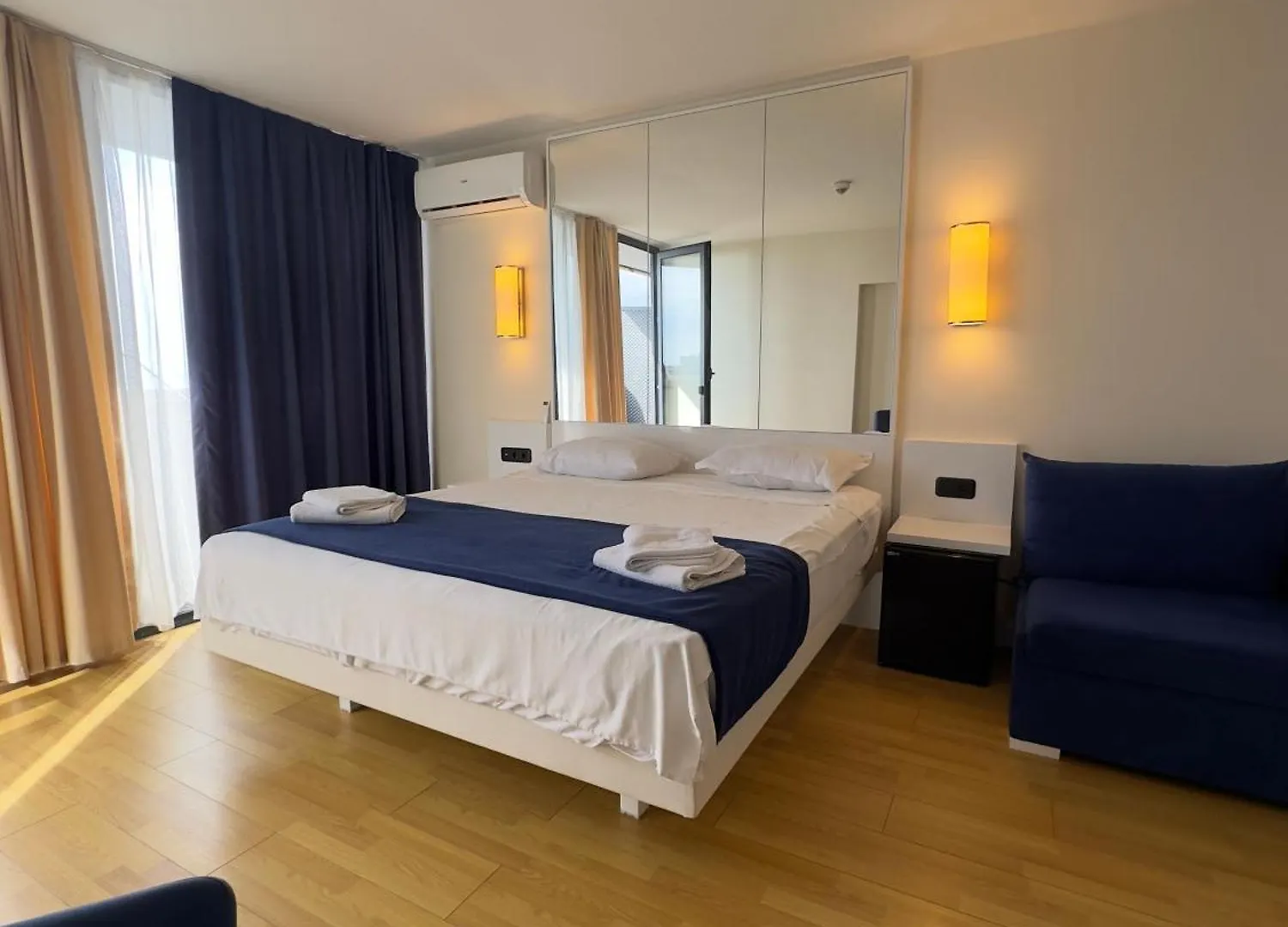 Orbi City Cozy Apartments With Black Sea View Batumi
